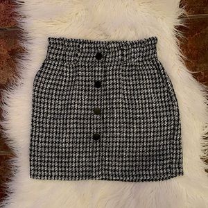 Black white dressy skirt!